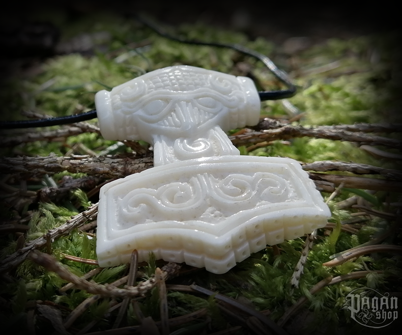 Přívěsek Thorovo kladivo Schonenhammer - kost