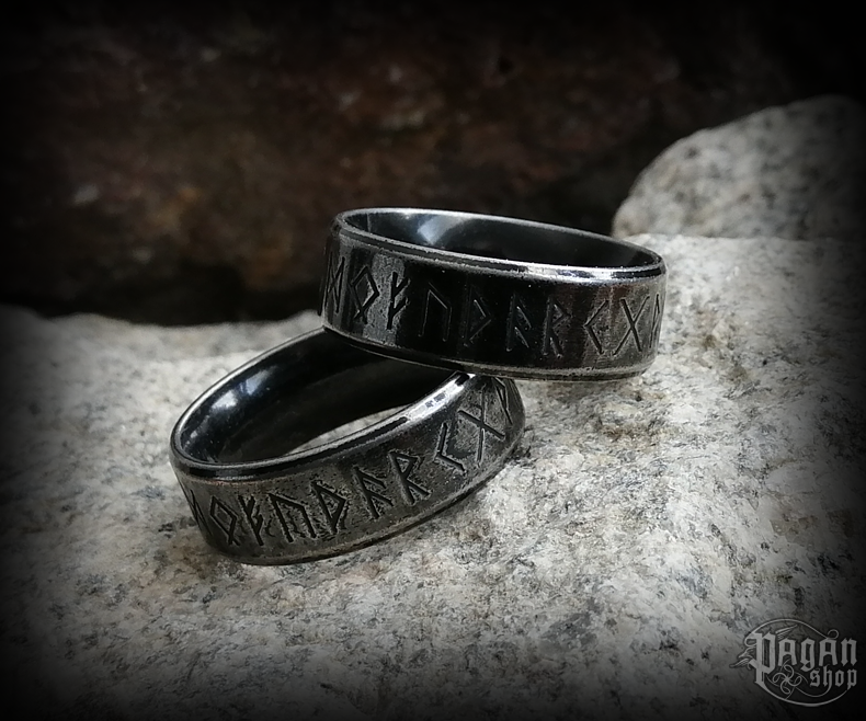 Prsten Futhark Svartur - ocel