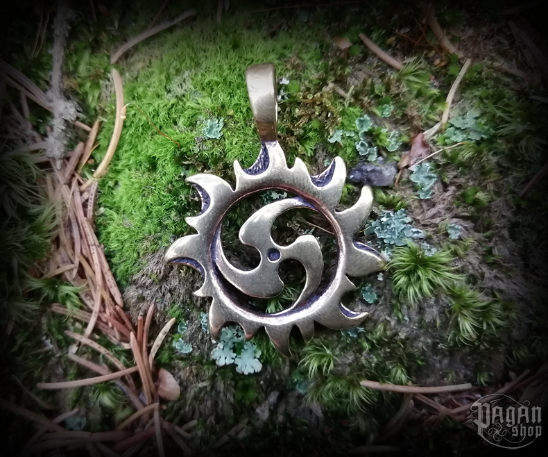 Přívěsek Triskel Suriya - bronz